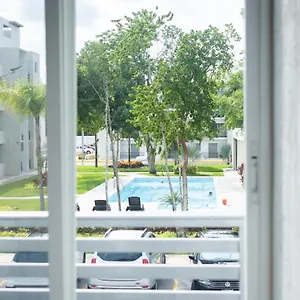 Apartamento Depto 2 Rec. Con Vista A La Piscina En C. Privada, Playa del Carmen